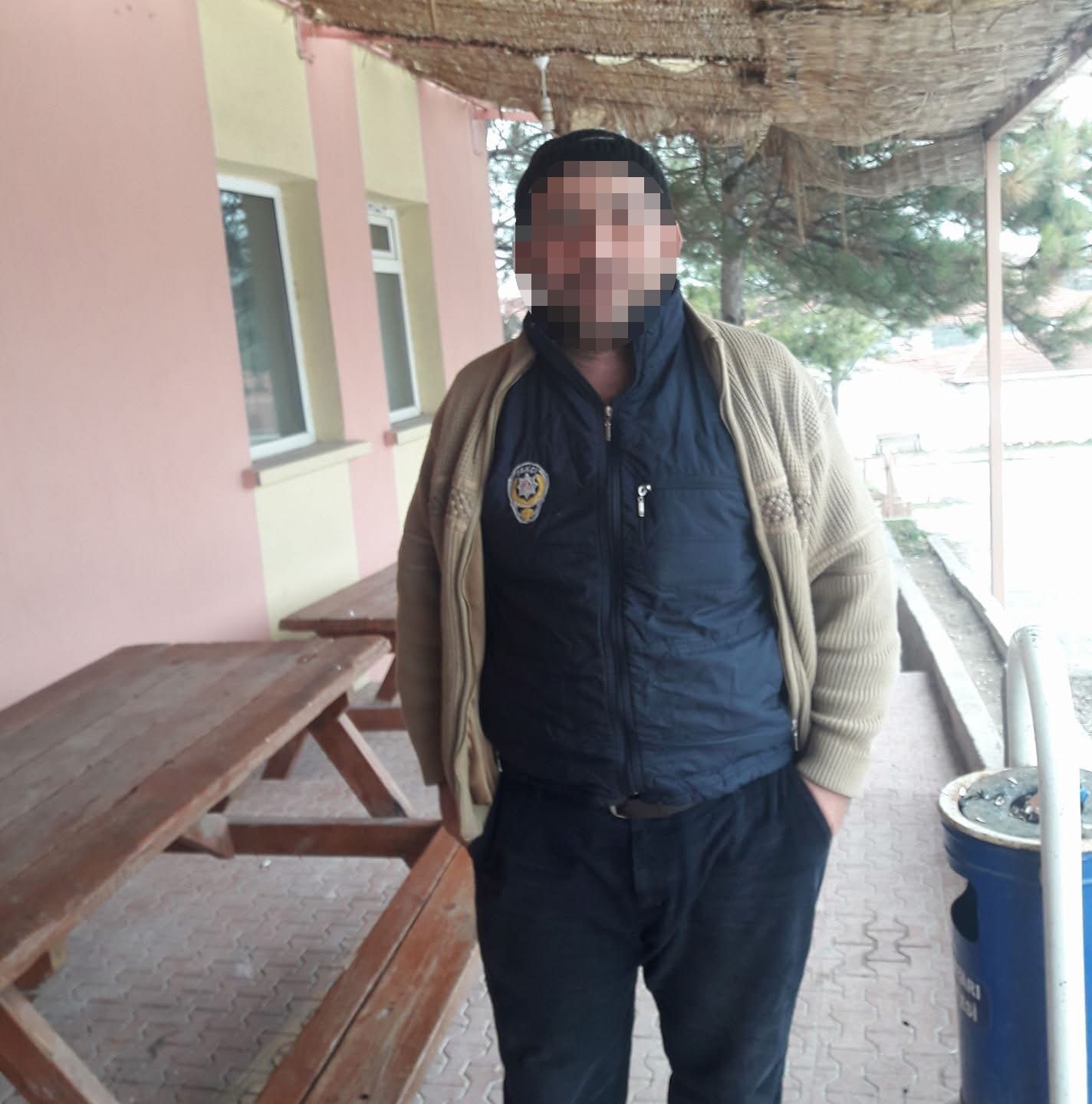 KIZA LAF ATMA KAVGASINDA 42 YAŞINDAKİ ADAM AĞIR YARALANDI