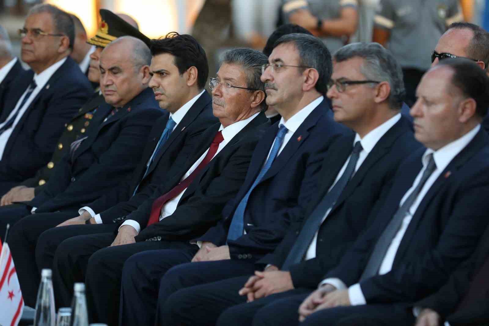 CUMHURBAŞKANI YARDIMCISI YILMAZ: "ADANIN YAKIN TARİHİ, KIBRIS TÜRKÜ’NÜN ŞEHİTLERİ GÖRMEZDEN GELİNEREK ANLATILAMAZ"