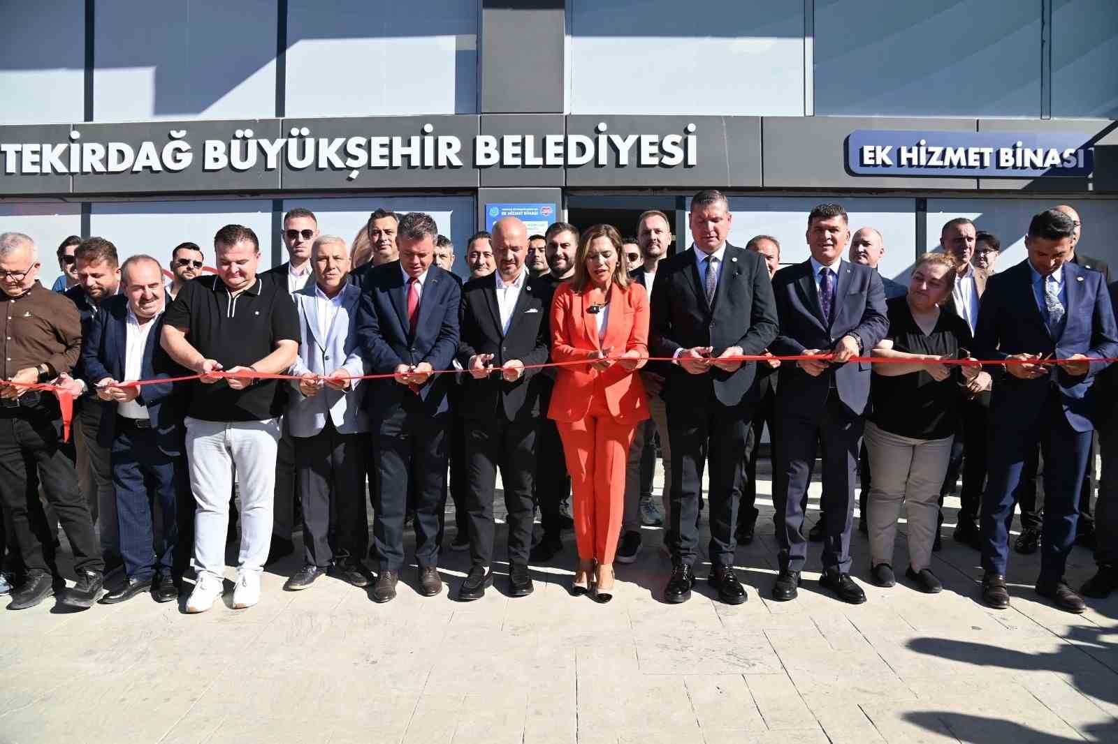 TEKİRDAĞ BÜYÜKŞEHİR’DEN ERGENE’YE ÇİFTE YATIRIM