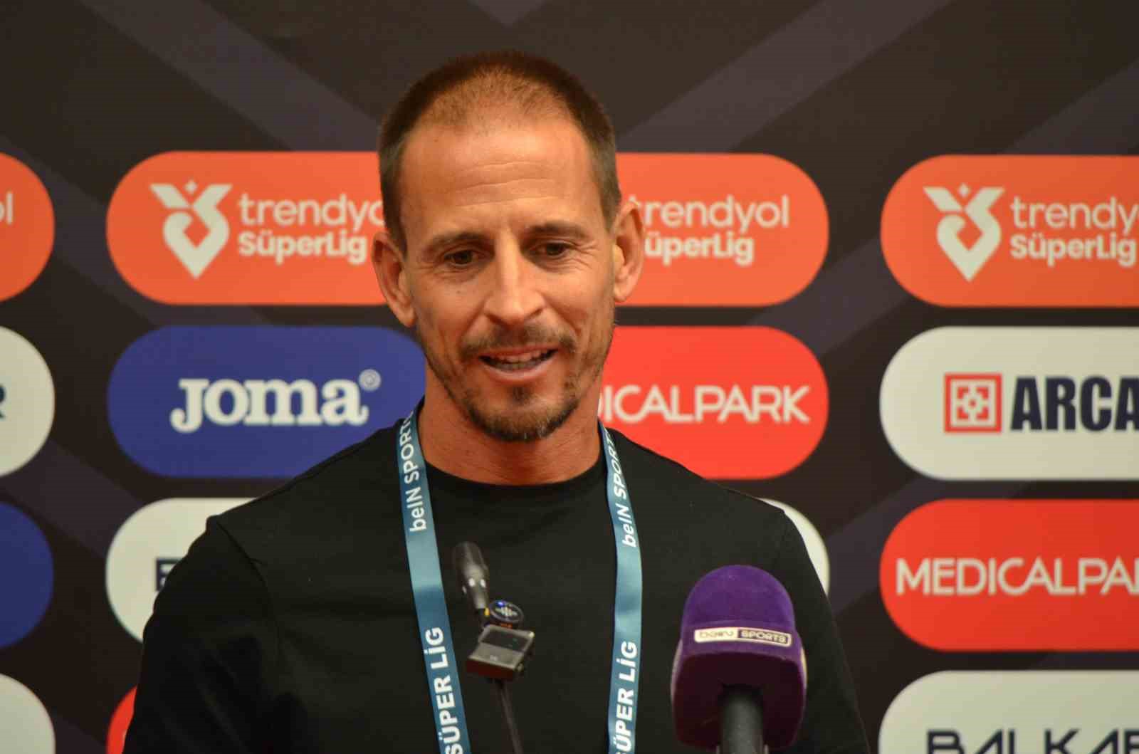 JOAO PEREİRA: "MİLLİ ARA ÖNCESİNDE BİZİM İÇİN ÖNEMLİ BİR GALİBİYET OLDU"
