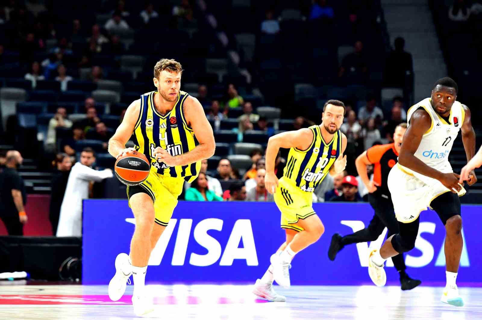 FENERBAHÇE, EUROLEAGUE SÜPER KUPA’DA ÜÇÜNCÜ OLDU