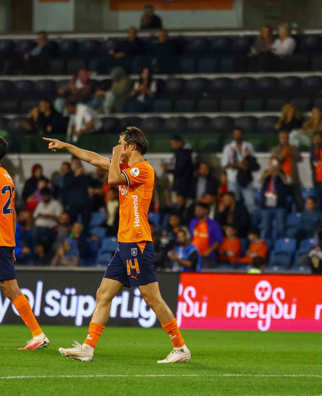 ELDOR SHOMURODOV, GOL SAYISINI 6’YA ÇIKARDI