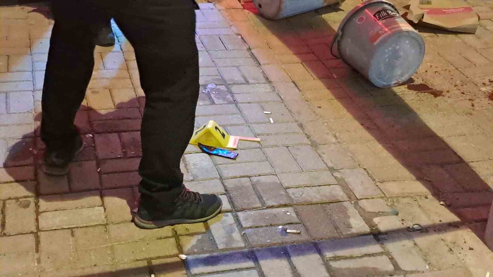 KARAMAN’DA BIÇAKLI KAVGA: 15 YAŞINDAKİ ÇOCUK YARALANDI
