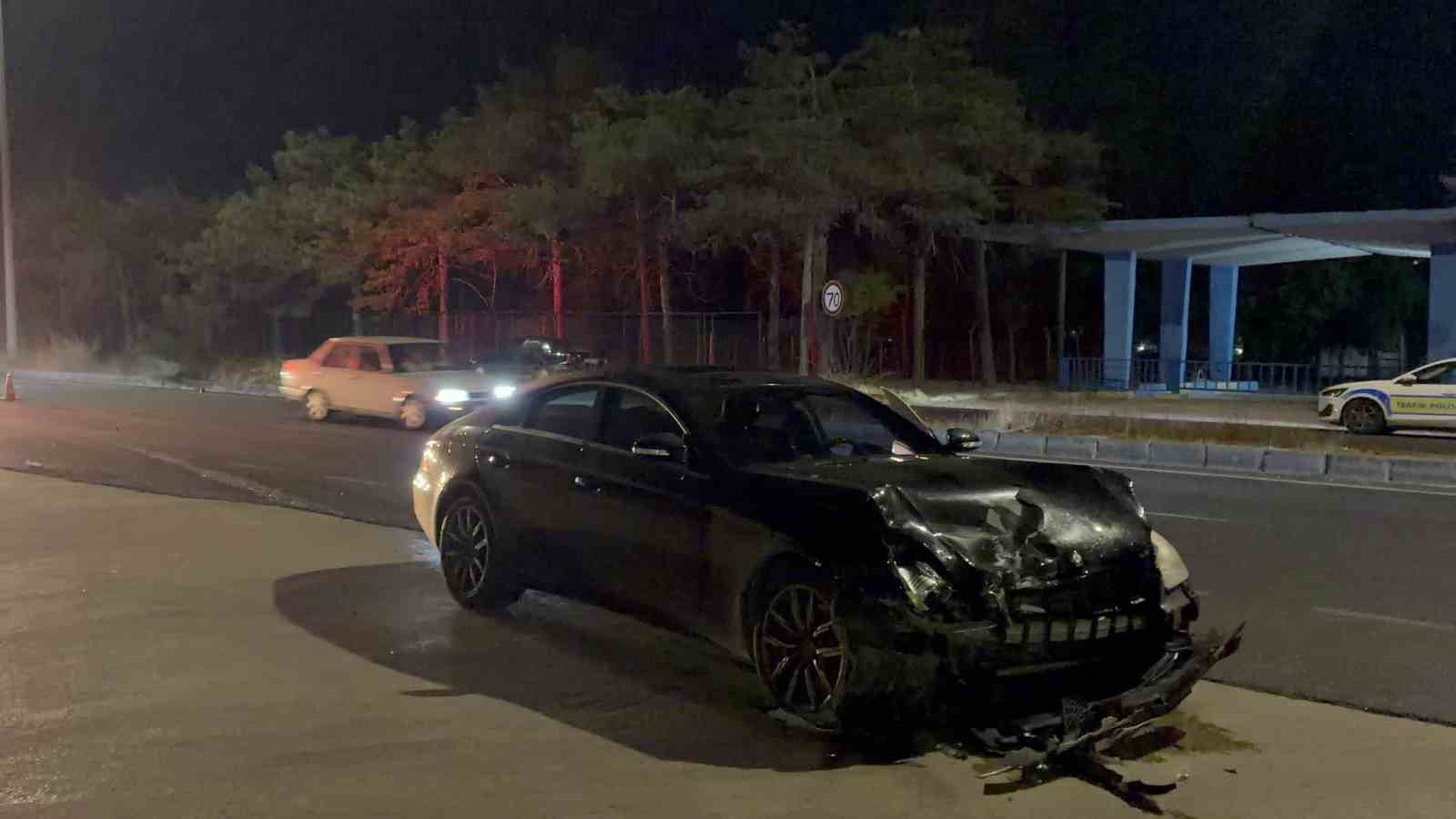 ÇERKEZKÖY-KAPAKLI YOLUNDA KAZA: 2 YARALI