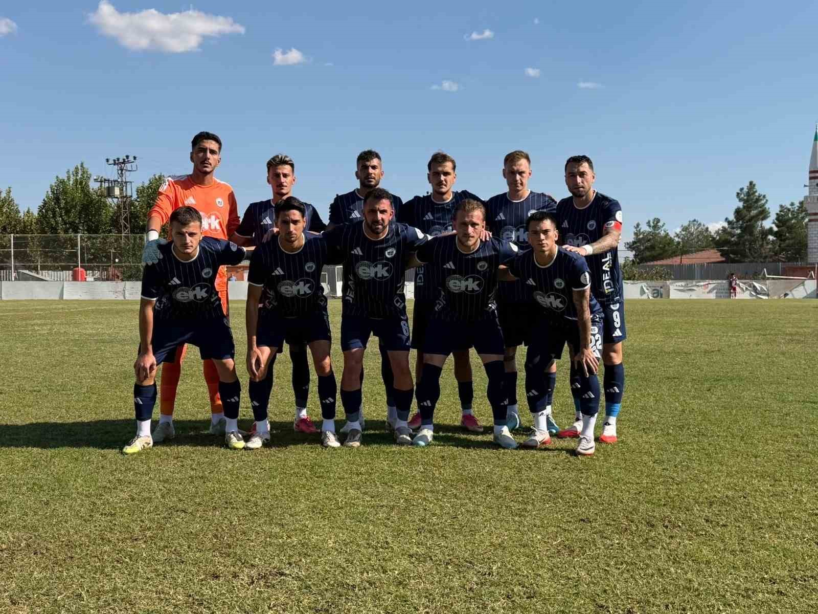 NESİNE 3. LİG 3. GRUP: DİYARBEKİRSPOR: 0 - ERCİYES 38 FSK: 0