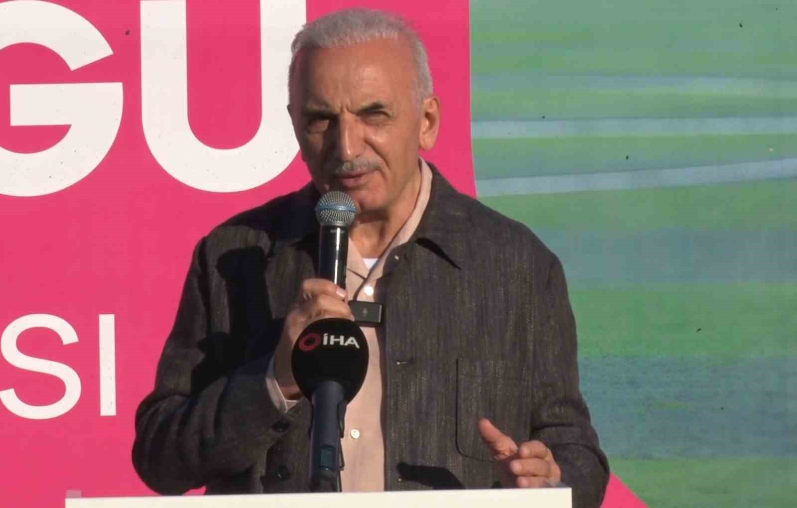 ÜMRANİYE’DE 10. GELENEKSEL TÜRK OKÇULUĞU PUTA YARIŞMASI HEYECANI