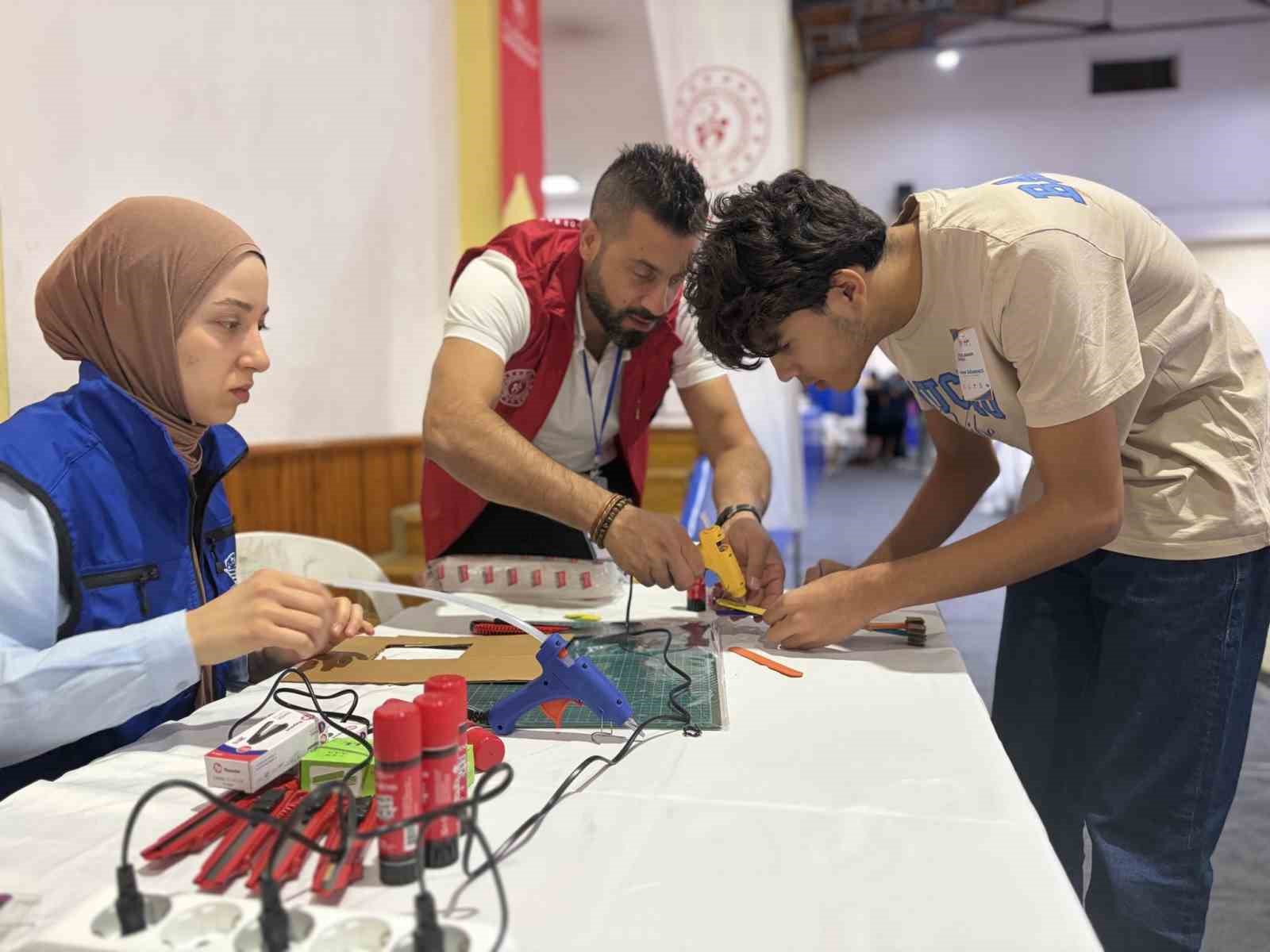 DENEYAP TEKNOLOJİ ATÖLYELERİ UYGULAMA SINAVI AYDIN’DA TAMAMLANDI
