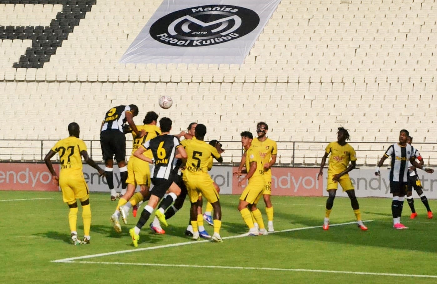 TRENDYOL 1. LİG: MANİSA FK: 0 - İSTANBULSPOR: 1