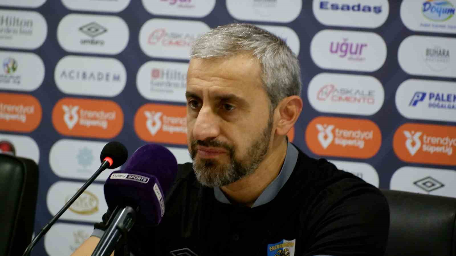SERKAN ÖZBALTA: "OYUNCULARIM ÇOK KARARLI VE ÇOK İSTEKLİYDİLER"