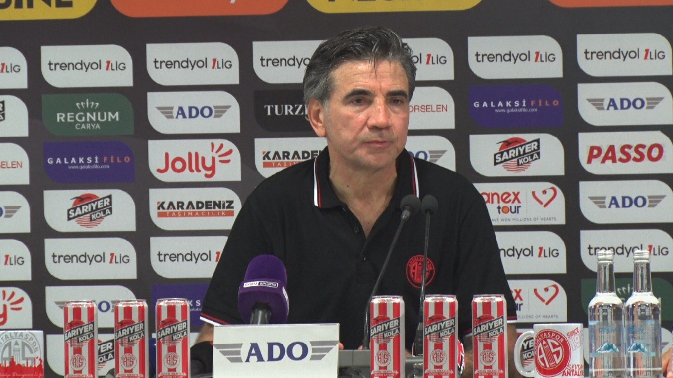 OSMAN ÖZKÖYLÜ: "BU TAKIMA ÇOK GÜVENİYORUM"