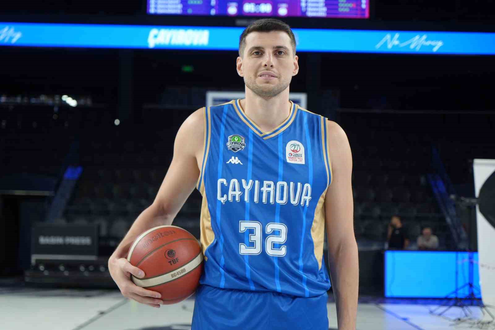 SÜPER LİG’İN YENİ EKİBİ ÇAYIROVA’DA ROTA PLAY-OFF