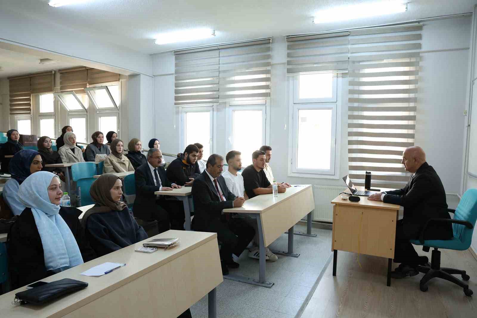 DÜZCE ÜNİVERSİTESİ’NDE 2026-2027 AKADEMİK YILI BAŞLADI