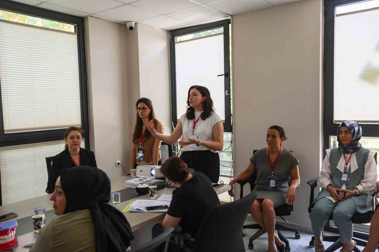 EFELER’DE OTİZMLİ ÇOCUKLARIN BESLENME SORUNLARINA EĞİTİMLİ ÇÖZÜM
