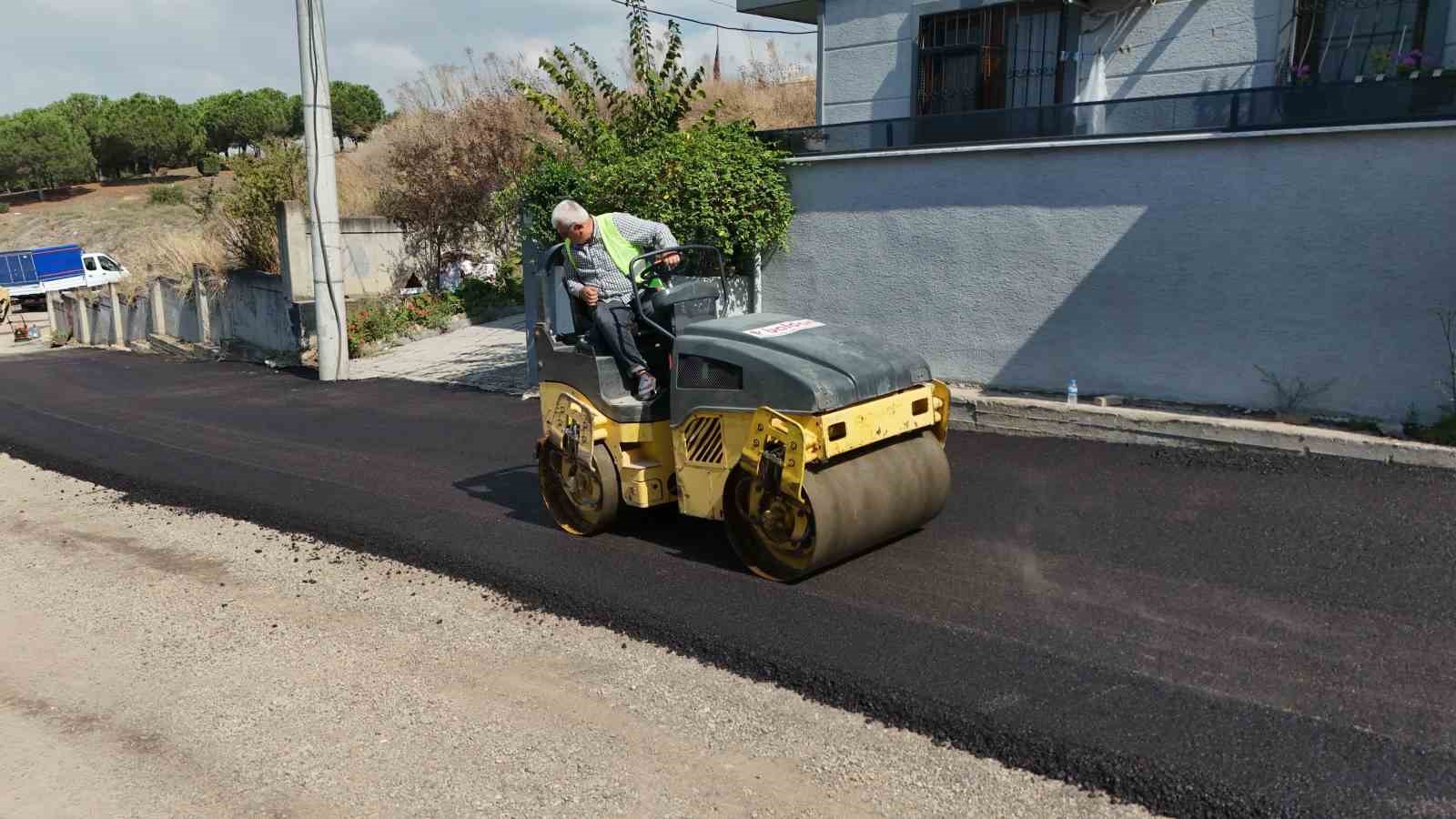 DARICA’DA KIŞ ÖNCESİ ASFALT ÇALIŞMALARI HIZLANDI