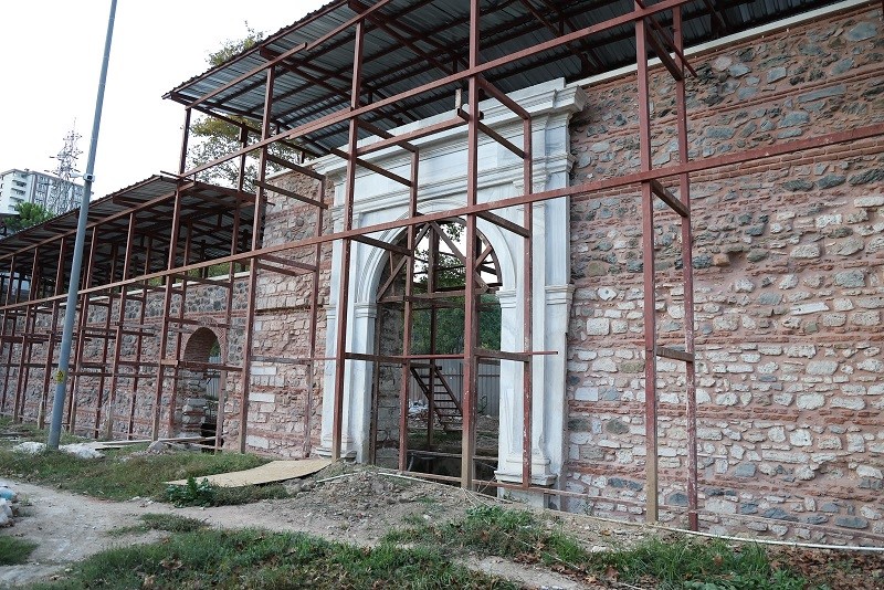 SADABAD SARAYI’NDA TARİHİ MİRAS GELECEĞE TAŞINIYOR