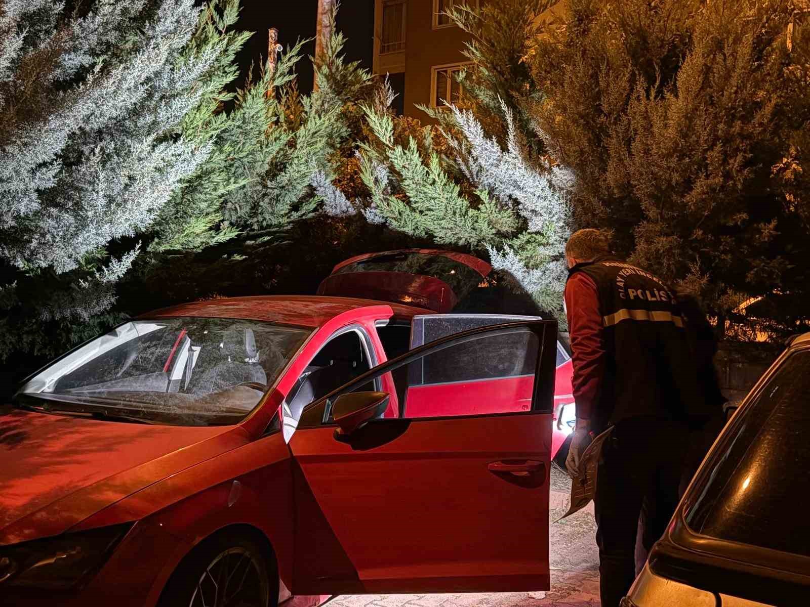 20 GÜNDÜR ARADIĞI OTOMOBİL, ARKADAŞI TARAFINDAN ÇALINMIŞ: 1 GÖZALTI