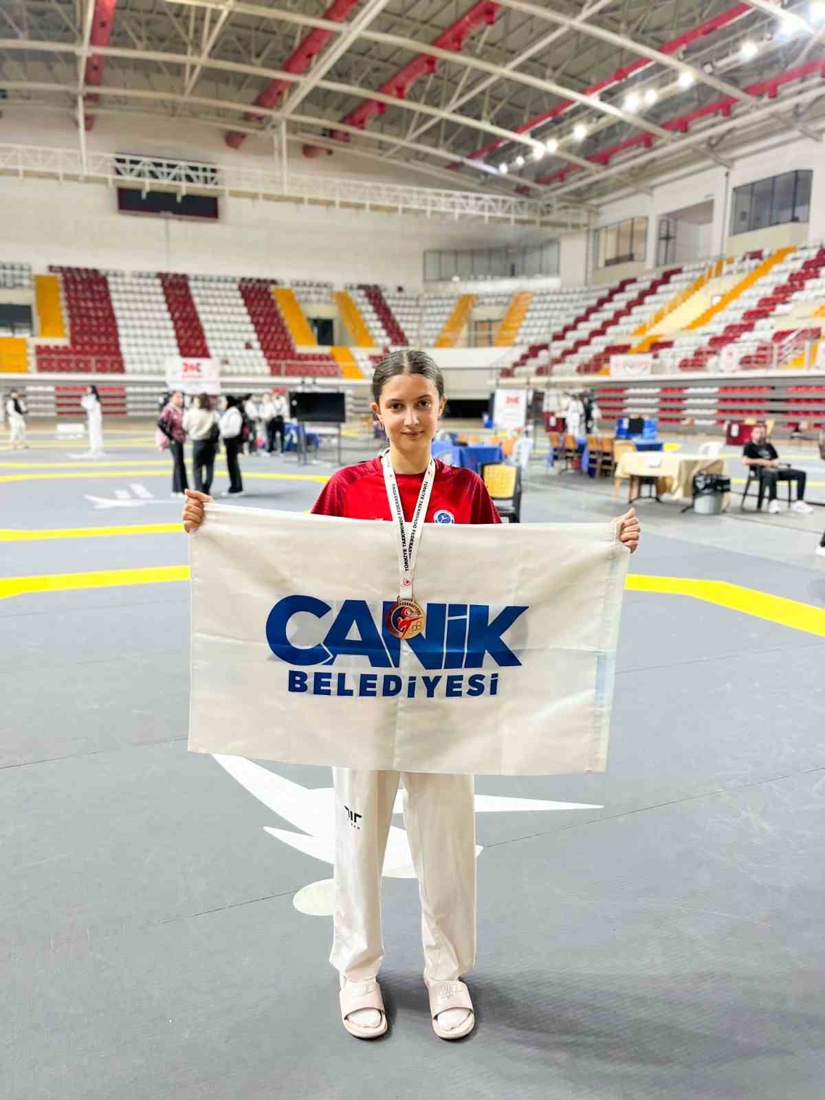 SAMSUNLU TEKVANDOCU FİNALDE