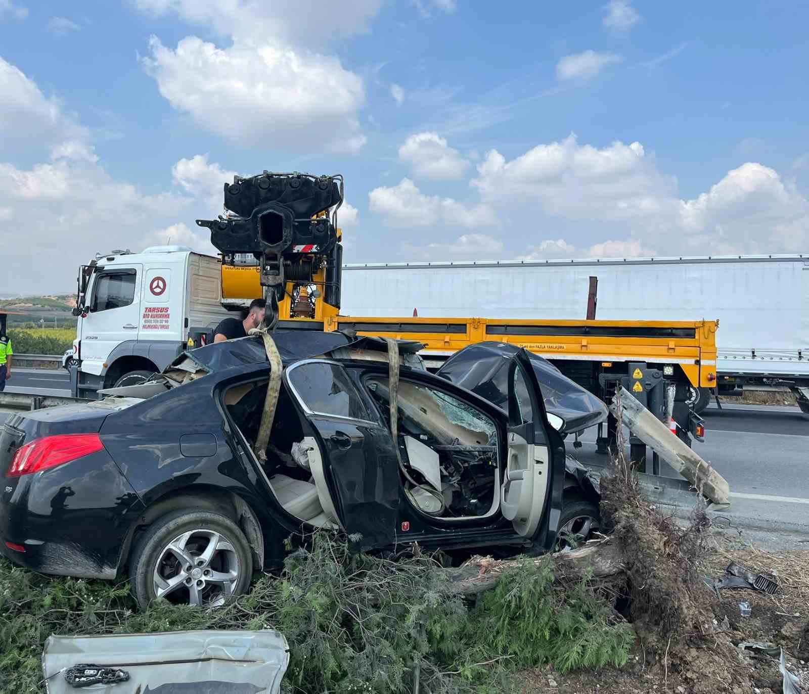 TARSUS’TA TRAFİK KAZASI, 1 ÖLÜ