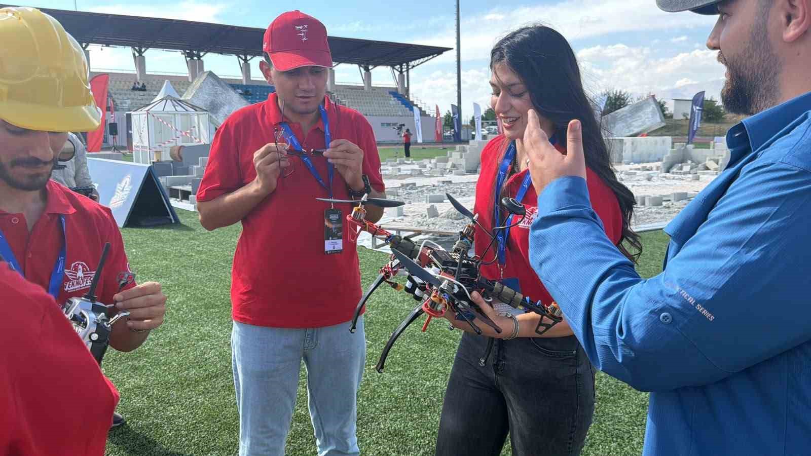 ’TEKNOFEST 2026 İLERİ OTONOM SİSTEMLER YARIŞMASI’ BAŞLADI