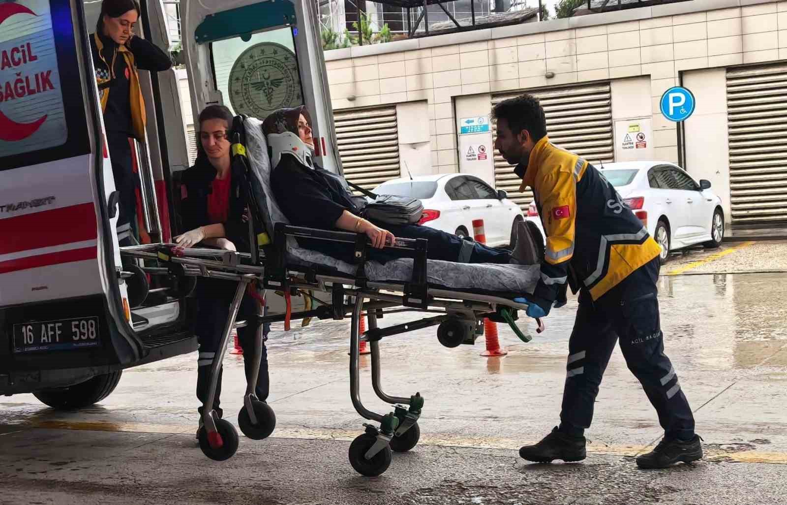 İNEGÖL’DE ZİNCİRLEME KAZA: 2 YARALI