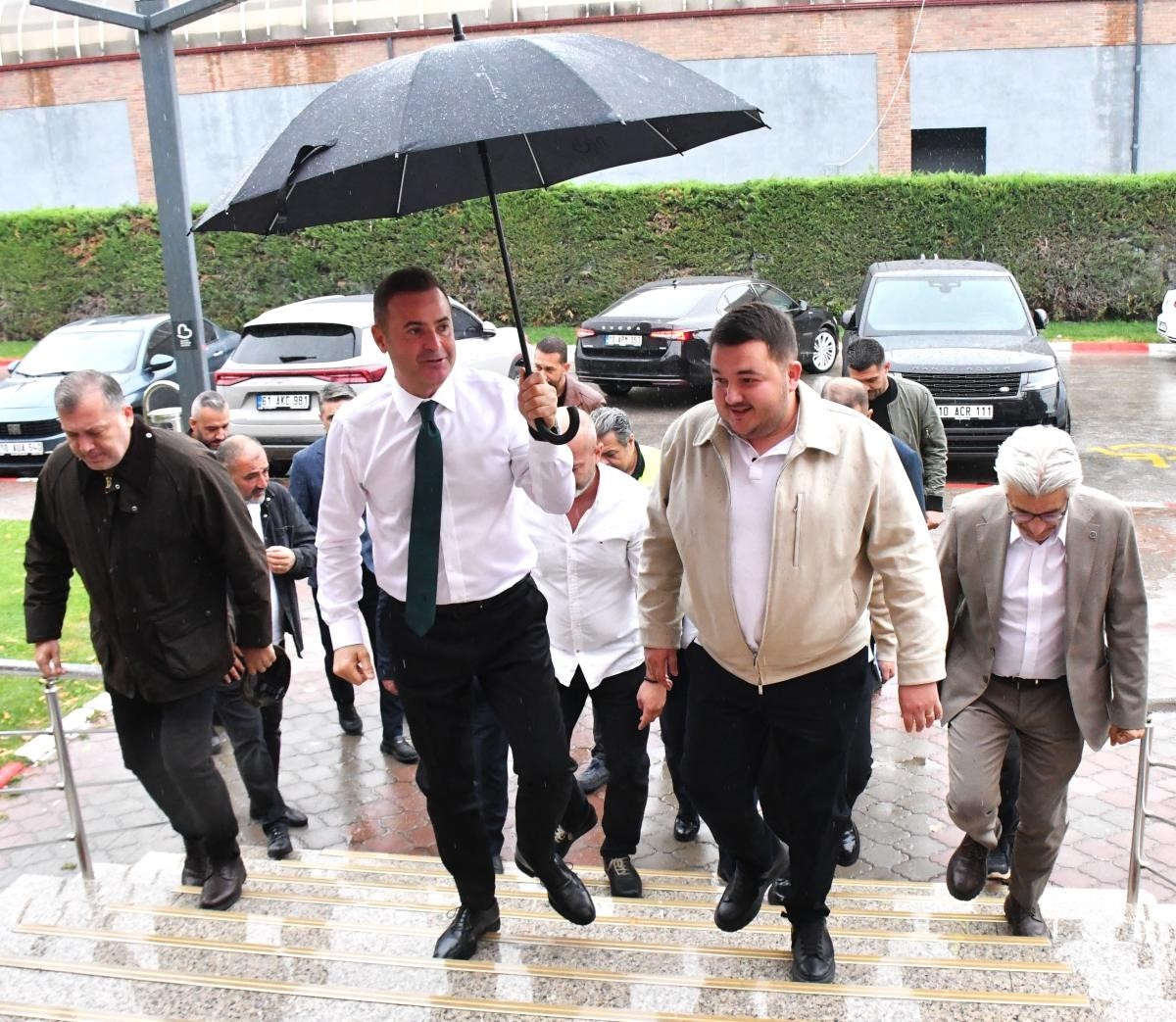 BALIKESİRSPOR TARAFTARIYLA BULUŞMAYA HAZIRLANIYOR