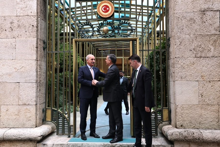 BAKAN ÇİFTÇİ, TBMM BAŞKANI KURTULMUŞ’U ZİYARET ETTİ