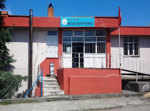 VEZİRKÖPRÜ’DE MESEM VE TARIM LİSESİ SORUNU ANKARA GÜNDEMİNE TAŞINIYOR