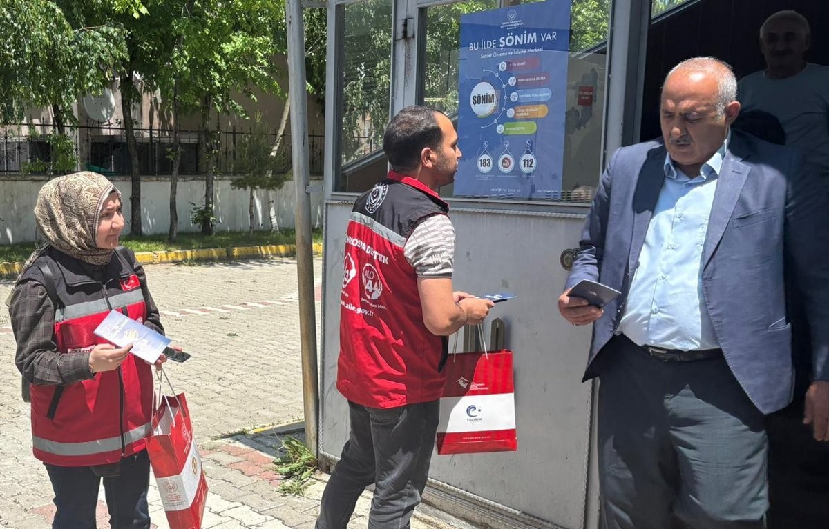 ERZURUM’DA KADINA YÖNELİK ŞİDDETLE MÜCADELEDE SAHA ÇALIŞMALARI HIZ KESMİYOR