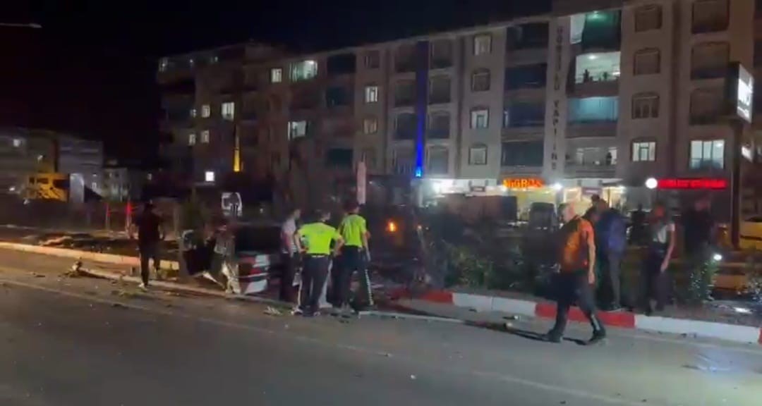 ELAZIĞ’DA TRAFİK KAZASI :2 YARALI