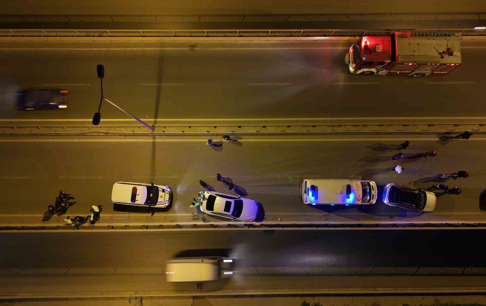 KIRIKKALE’DE İKİ OTOMOBİL ÇARPIŞTI: 2 YARALI