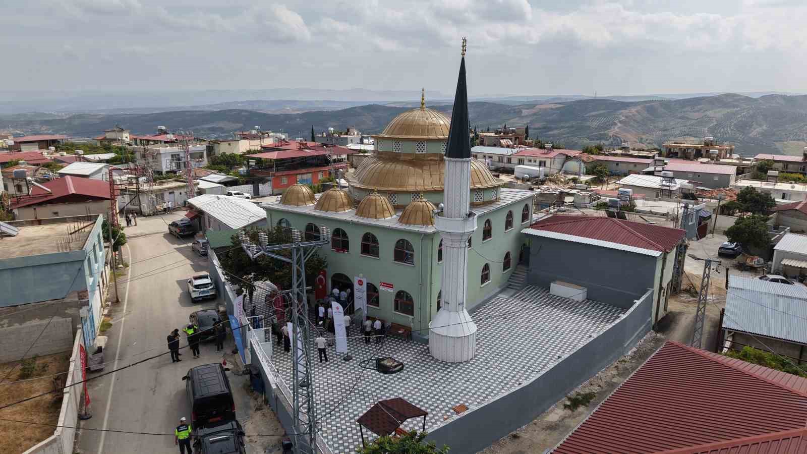ASRIN FELAKETİNİN ARDINDAN HATAY’DA İNŞA EDİLEN 135’İNCİ CAMİ İBADETE AÇILDI