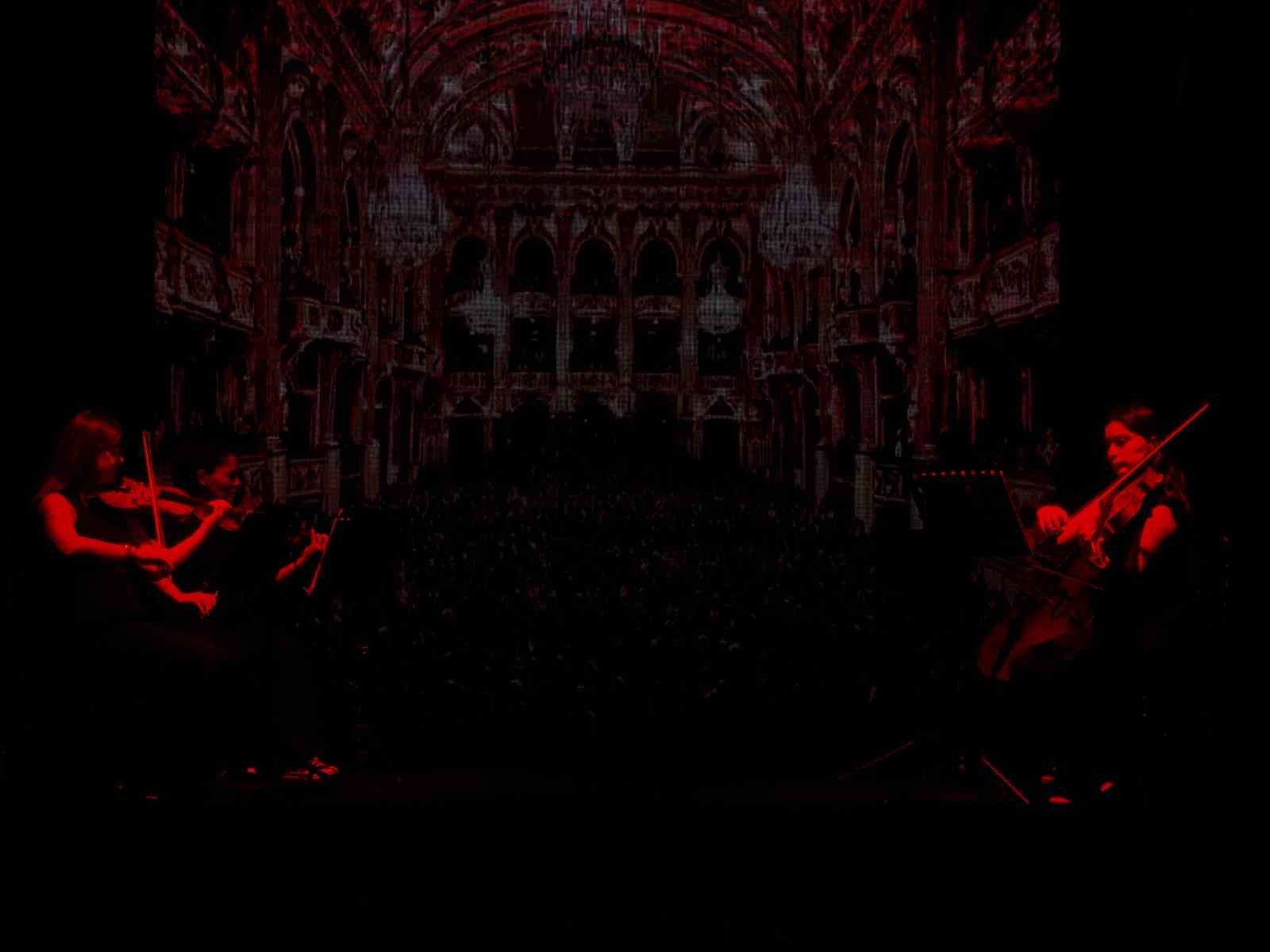 MOZART YÜZYILLAR SONRA HOLOGRAM TEKNOLOJİSİYLE BEYOĞLU’NDA SAHNEYE ÇIKIYOR