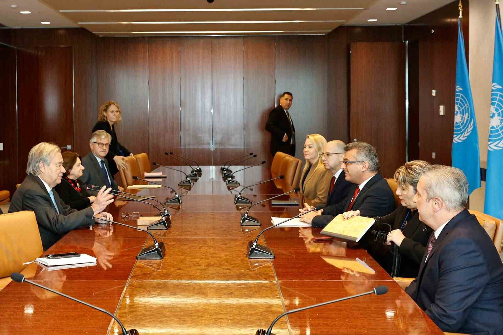 KKTC CUMHURBAŞKANI ERHÜRMAN, BM GENEL SEKRETERİ GUTERRES İLE BİR ARAYA GELDİ