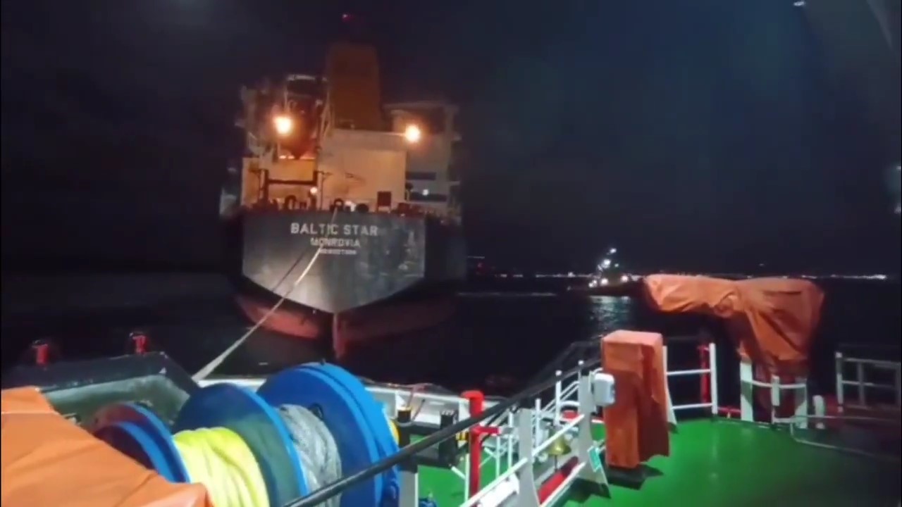 ÇANAKKALE BOĞAZI’NDA KİMYASAL TANKER MAKİNE ARIZASI YAPTI