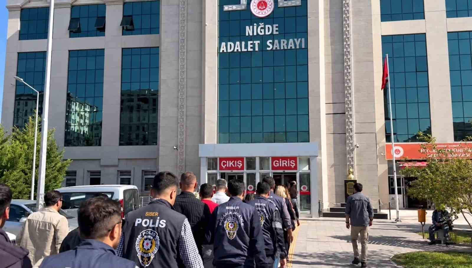 NİĞDE MERKEZLİ 4 İLDE YASA DIŞI BAHİS OPERASYONUNDA 5 TUTUKLAMA