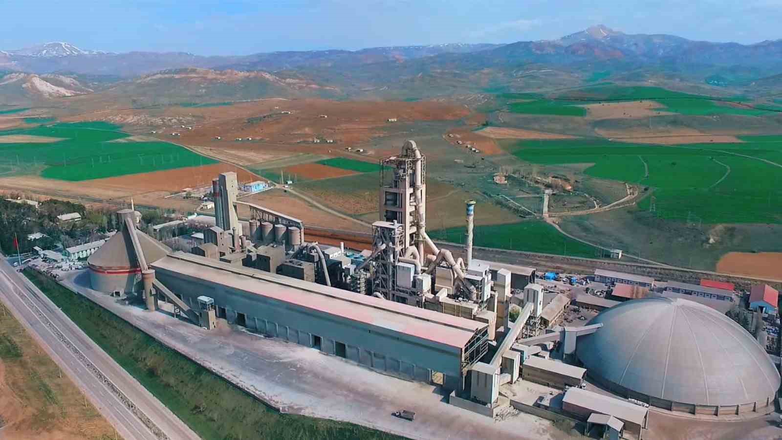 ERZURUM’DA 2025 YILININ VERGİ REKORTMENLERİ AÇIKLANDI: ZİRVEDE AŞKALE ÇİMENTO VE ARAS ELEKTRİK VAR