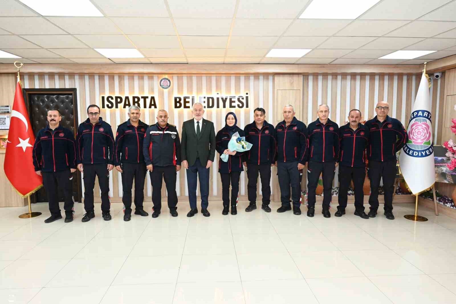 BAŞKAN BAŞDEĞİRMEN: "İTFAİYEMİZ HAYATIN BİRÇOK ALANINDA VATANDAŞIMIZIN YANINDA"