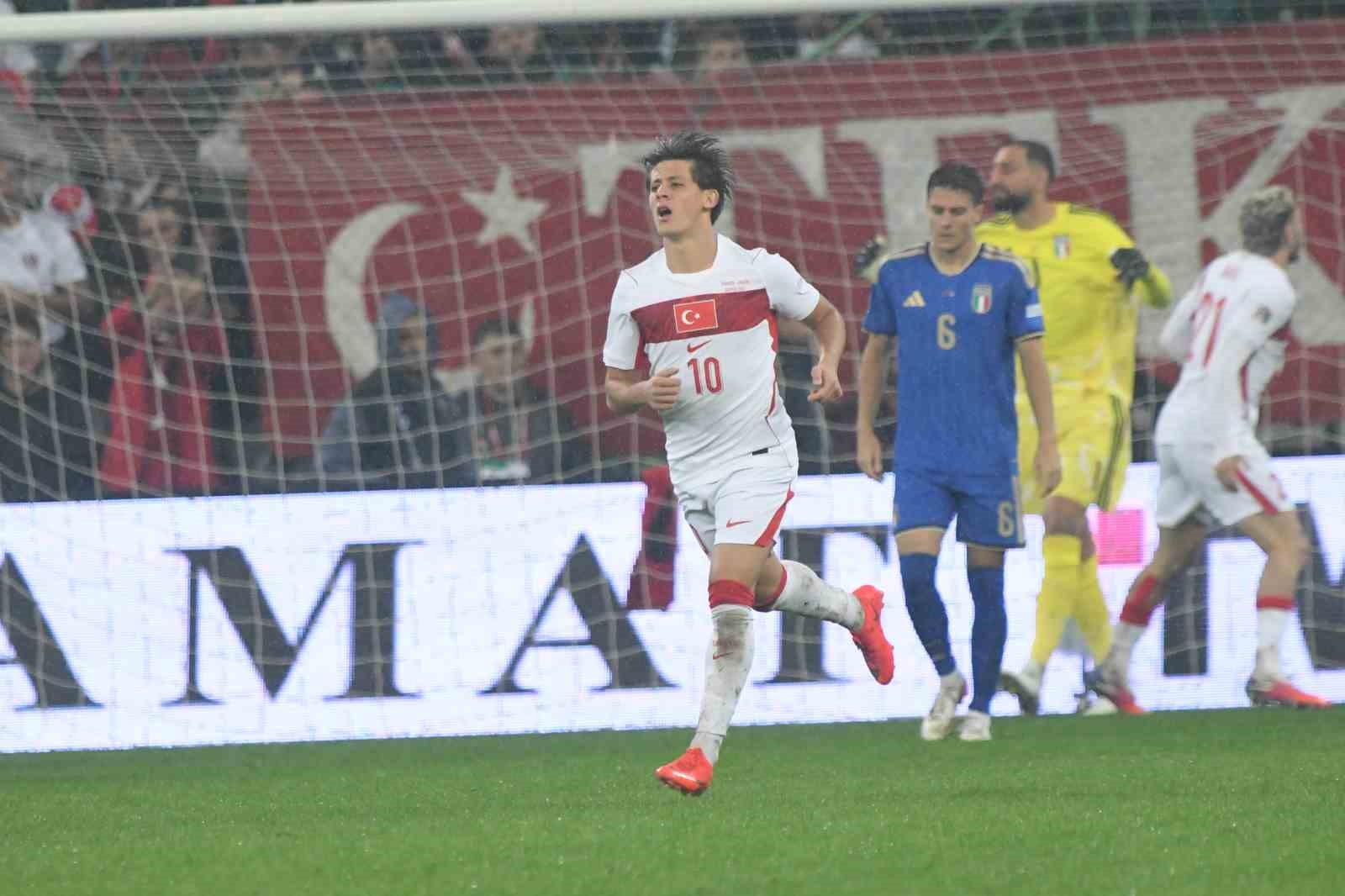 UEFA ULUSLAR LİGİ: TÜRKİYE: 1 - İTALYA: 4 (MAÇ SONUCU)