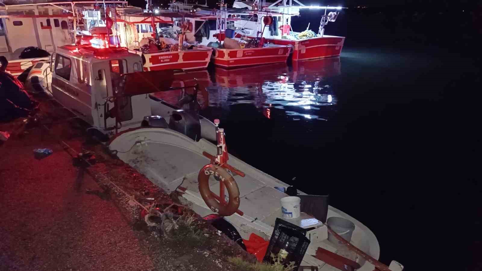 ORDU’DA AMATÖR BALIKÇININ KAYIĞI KIYIYA VURDU, CESEDİ DENİZDE BULUNDU
