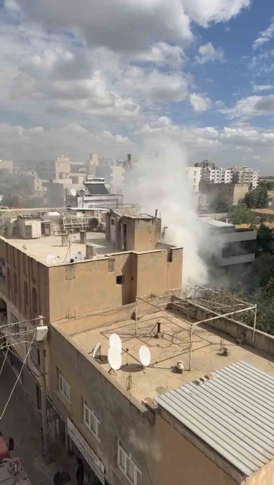 MARDİN’DE BİNADA ÇIKAN YANGIN SÖNDÜRÜLDÜ
