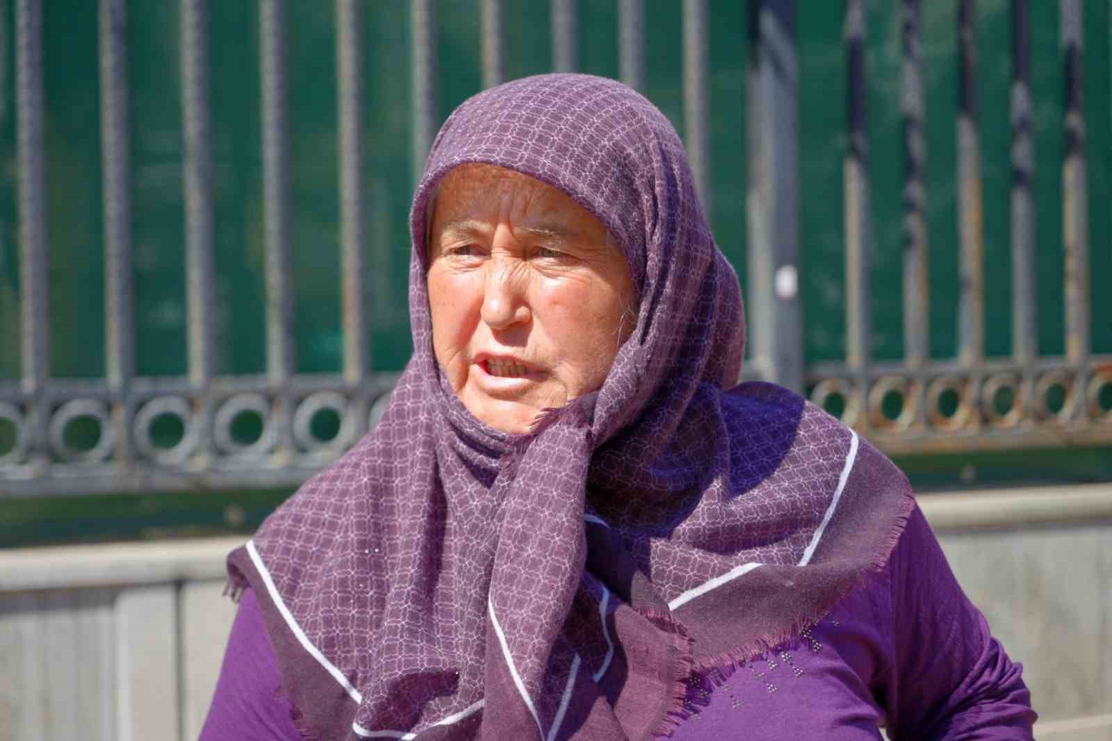EV BEKLERKEN BİRİKİMLERİNDEN OLDULAR SOLUĞU ADLİYEDE ALDILAR
