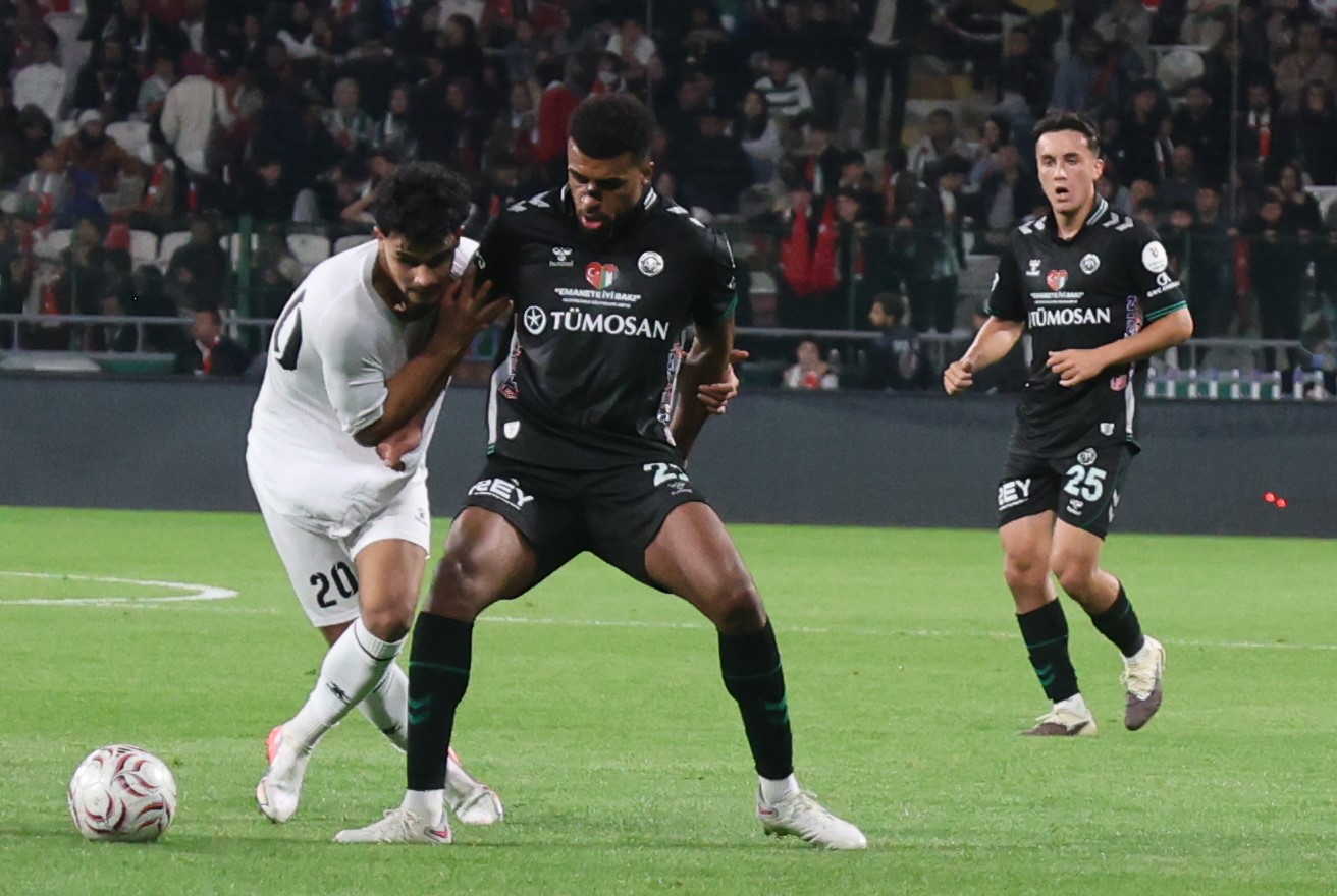 KONYASPOR İLE FİLİSTİN MİLLİ TAKIMI ARASINDAKİ DOSTLUK MAÇI BERABERE BİTTİ