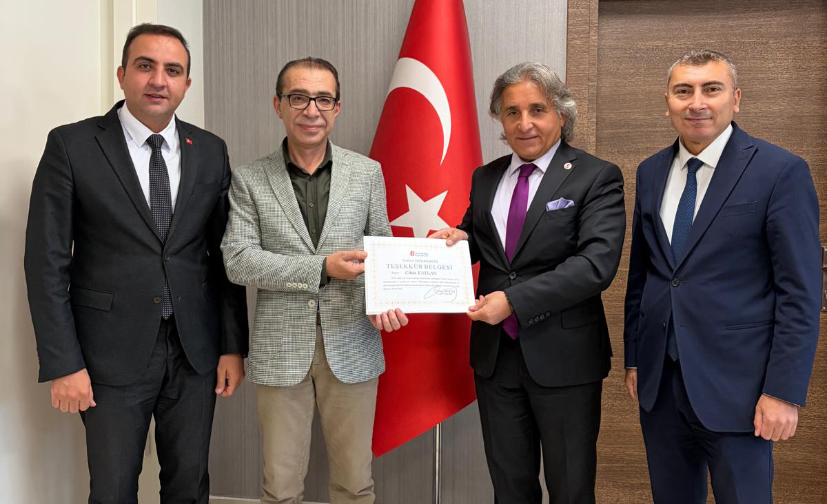DEFTERDAR KOÇAŞ’TAN VERGİ REKORTMENİ KATLAN’A BELGELİ TEŞEKKÜR