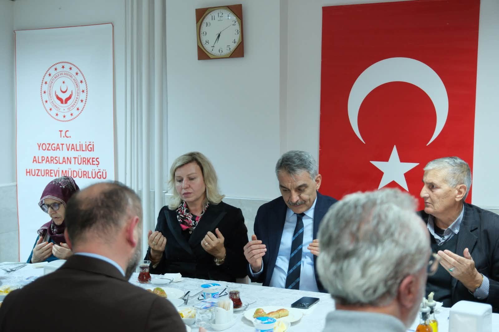 YOZGAT’IN ULU ÇINARLARIYLA ANLAMLI BİR GÖNÜL BULUŞMASI