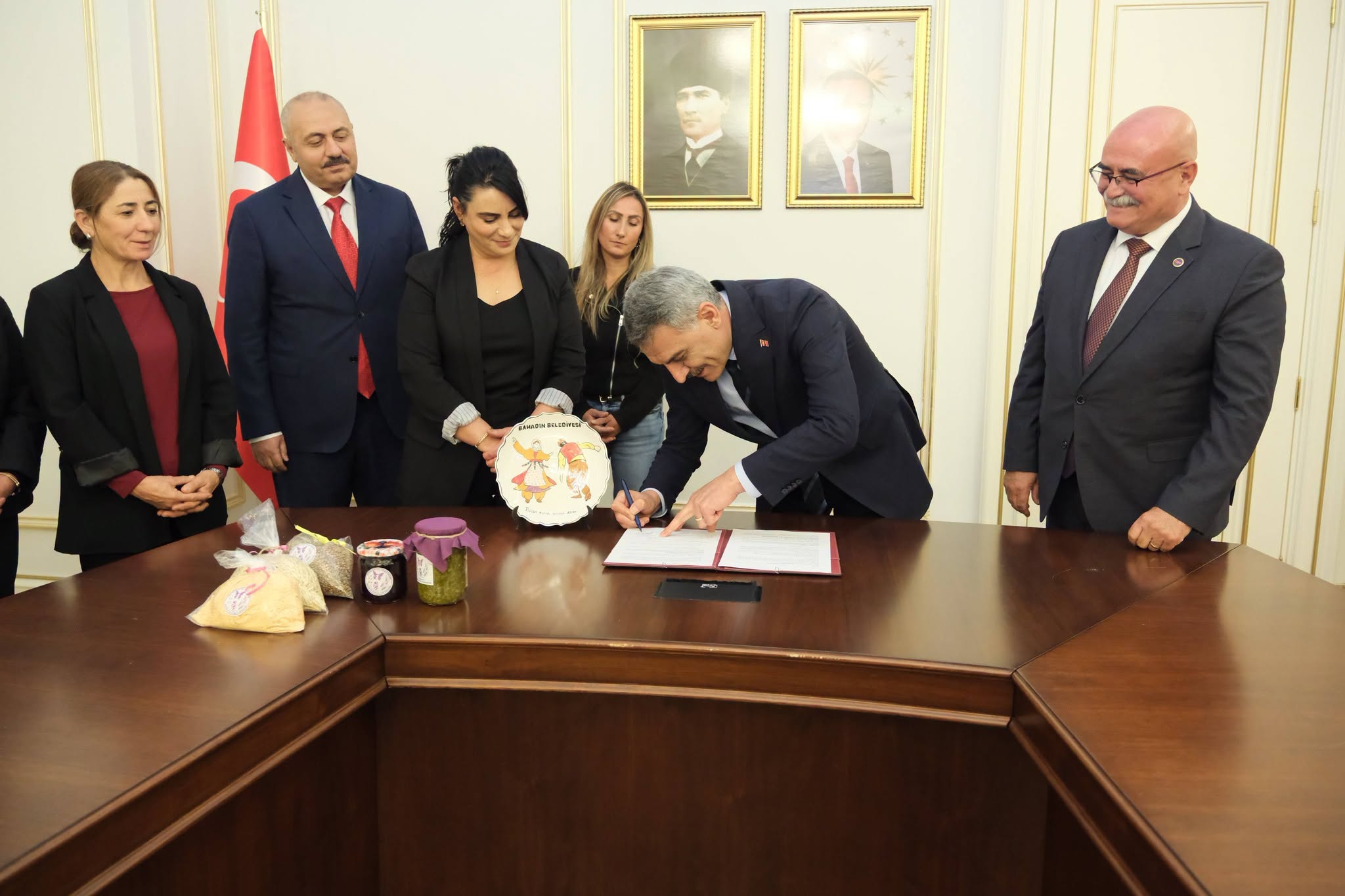 YOZGAT’TA BAHADINLI KADIN GİRİŞİMCİLERE 458 BİN LİRA HİBE DESTEĞİ SAĞLANIYOR