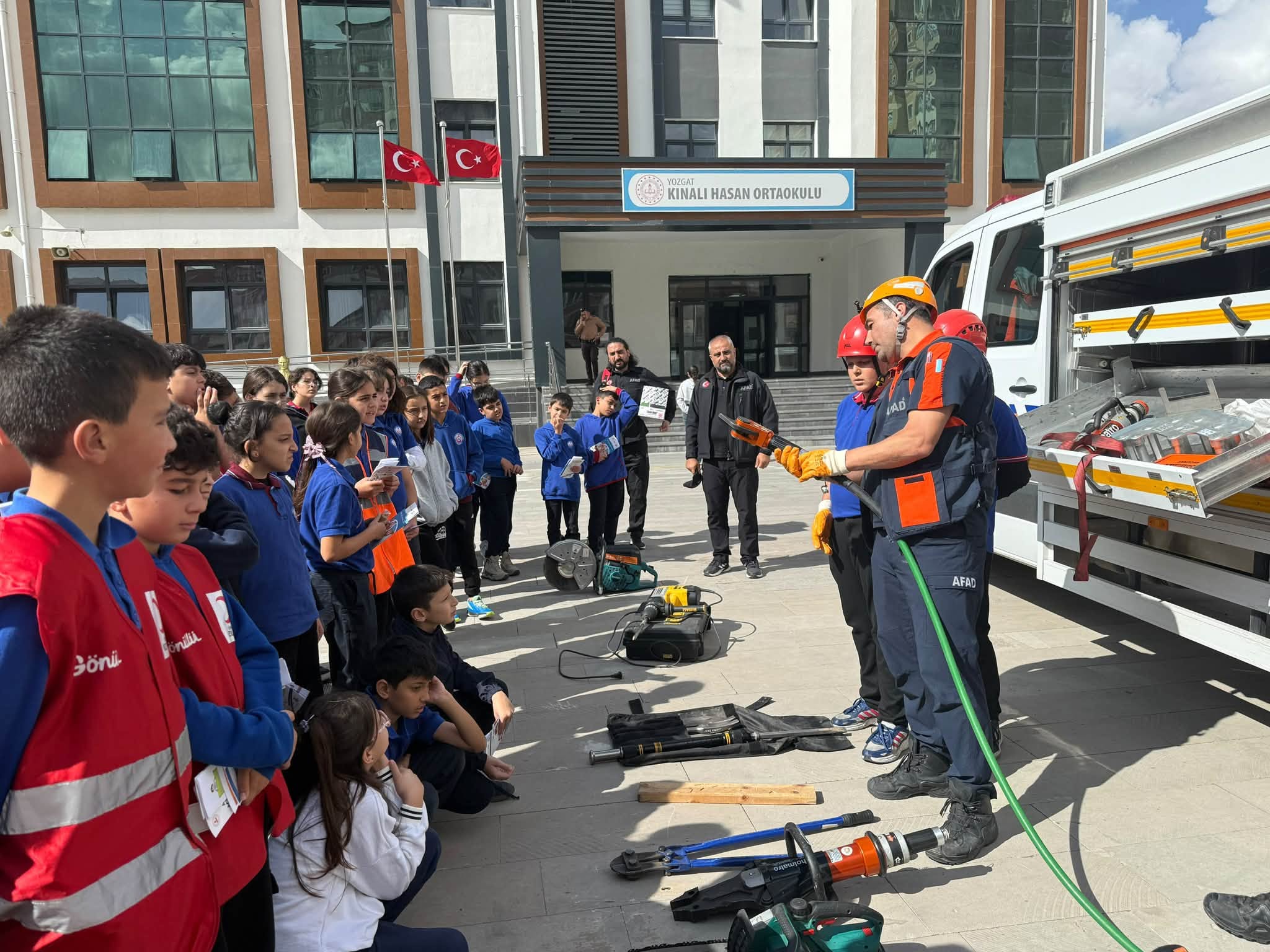 YOZGAT AFAD’DAN AFETLERE KARŞI FARKINDALIK ÇALIŞMASI