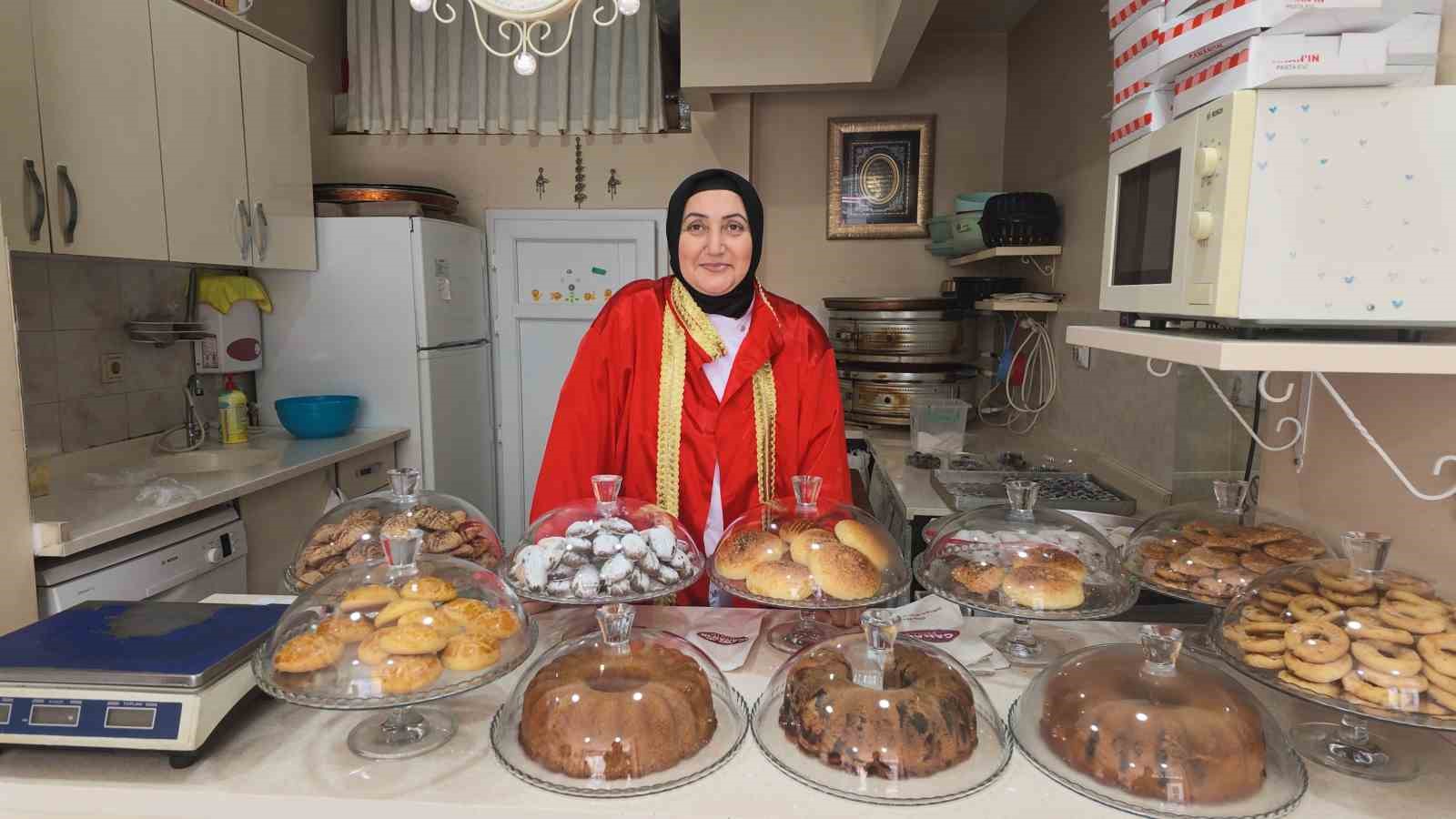 KENDİ İŞİNİN PATRONU OLAN KADIN GİRİŞİMCİ, ŞEHRİN İLK KADIN AHİSİ OLMANIN HEYECANINI YAŞIYOR