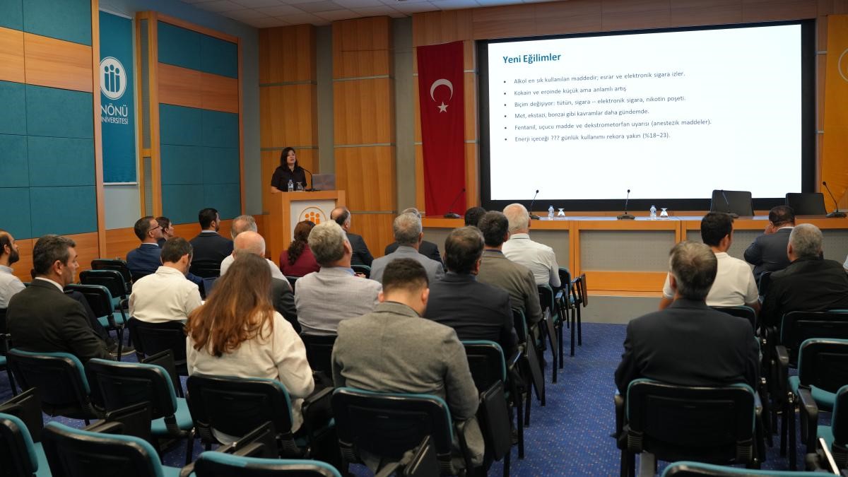 MADDE BAĞIMLILIĞINA KARŞI FARKINDALIK EĞİTİMİ VERİLDİ
