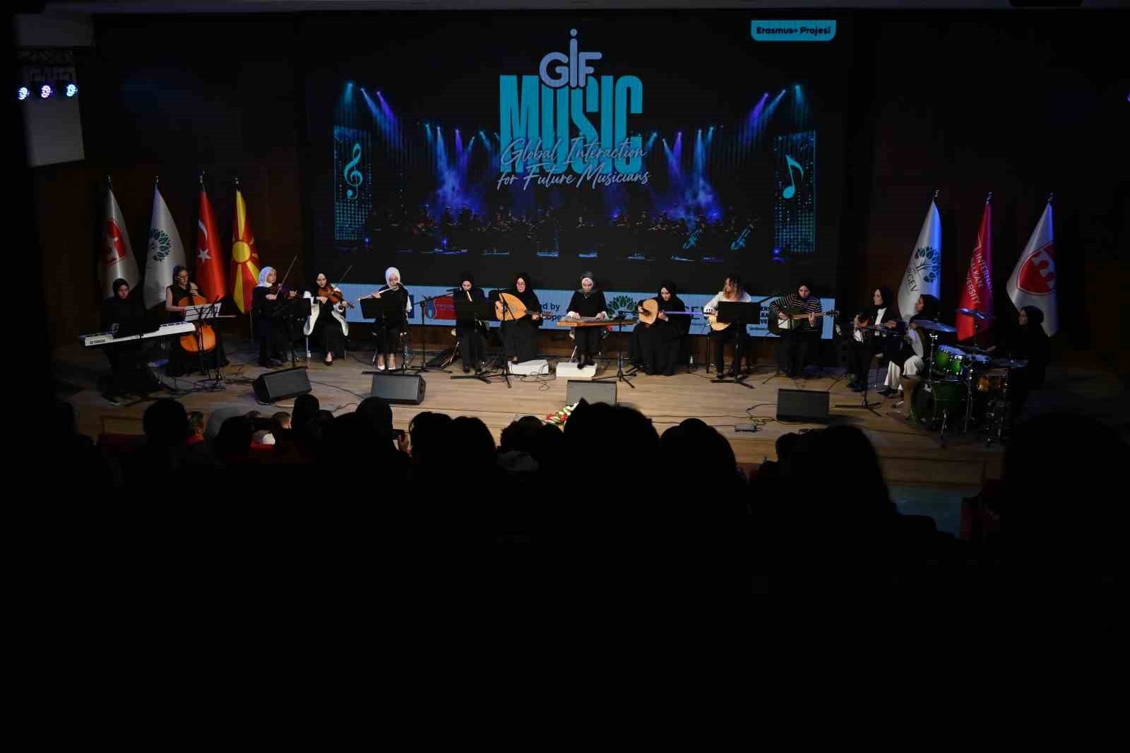 GİF MÜZİK İLK ULUSLARARASI KONSERİNİ ÜSKÜP’TE VERDİ