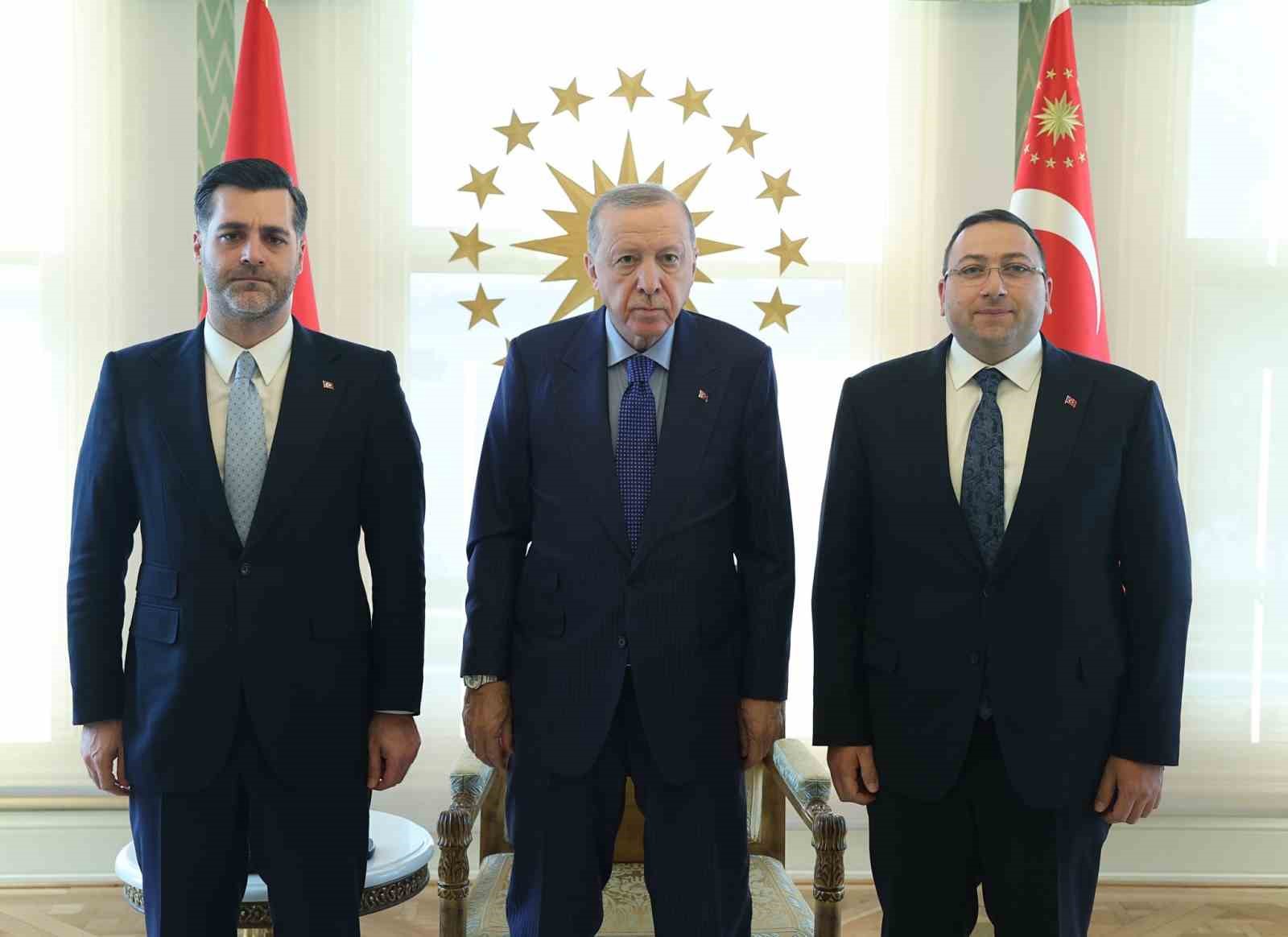 CUMHURBAŞKANI ERDOĞAN, ÜSKÜDAR BELEDİYE BAŞKAN VEKİLİ GÜLTEKİN’İ KABUL ETTİ